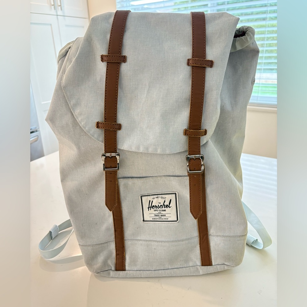 Herschel Retreat Backpack 23L Light Grey Tan Leather Straps Laptop School Travel - Picture 3 of 8